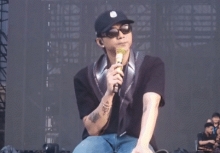 SOOBIN khóc nức nở vì bị fan quay lưng