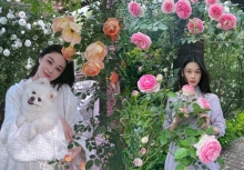 Từng là mỹ nhân thị phi, giờ là “bà chủ nông trại nhỏ”: Trương Hinh Dư khoe vườn hoa, vườn rau đẹp như tranh Monet khiến chị em phát sốt