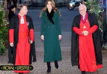 Kate Middleton rạng rỡ chủ trì đại lễ Giáng sinh, visual 'bùng nổ' tại thánh đường thiêng liêng chỉ sau vài ngày gây bão với vương miện quyền lực