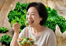 Ngày nào cũng ăn 1 loại rau, người phụ nữ 60 tuổi không tái phát ung thư suốt 10 năm: Bác sĩ cũng bất ngờ vì một thứ biến mất