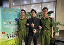 Nhạc sĩ 10 tỷ view ngưng sáng tác, bỏ học Nhạc viện “vào ngành” Công an?