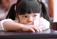 Điều ngớ ngẩn nhất của 1 người mẹ là vô tư tiết lộ 4 bí mật sau của con với người ngoài!