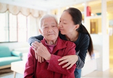 4 dấu hiệu cho thấy một người có thể sống thọ 100 tuổi