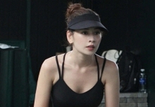 Nhan sắc thật của Chi Pu