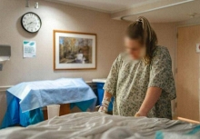 Mẹ bỉm 30 tuổi kể lại những dấu hiệu đầu tiên của cục máu đông đe dọa tính mạng trong thai kỳ: 'Tôi bắt đầu run rẩy'