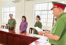 Bắt tạm giam, khám xét nơi ở của 'bà chủ' Phạm Huỳnh Tuyết Phượng