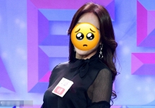 Căng đét ngày đầu năm: Cắt sóng triệt để nữ ca sĩ đình đám lắm phốt