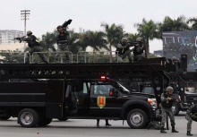 Hình ảnh hàng nghìn cảnh sát tinh nhuệ và dàn khí tài hiện đại diễn tập bảo vệ Đại hội Đảng