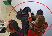 Diễn biến nóng vụ người phụ nữ bị hành hung ở chung cư