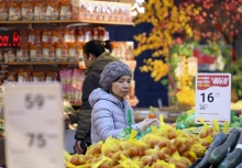 Thị trường giỏ quà Tết 2026, nhiều lựa chọn cho người tiêu dùng