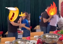 Vụ họp lớp đang náo loạn MXH: Vượt ranh giới trắng trợn không đáng sợ bằng sự đồng lõa tập thể!