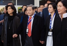 Lời nguyền di truyền đeo bám gia tộc Samsung: Khi quyền lực và hàng tỷ USD cũng không thể giải quyết