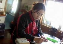 'Buôn chuyện' đồng nghiệp, nữ giáo viên ngơ ngác vì bỗng bị bắt giam: Đúng là hoạ từ miệng mà ra