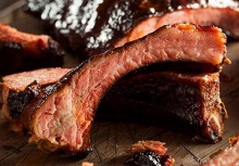 3 mẹo chọn mua thịt lợn, giúp tránh xa thịt 'tắm' hóa chất, ăn ngon mà vẫn an toàn