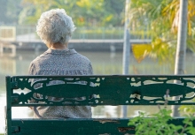 Không khí ô nhiễm làm tăng nguy cơ trầm cảm ở người cao tuổi