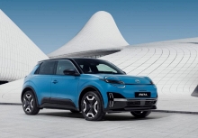 Honda và Nissan Nhật Bản đồng loạt ra mắt mẫu ô tô điện đô thị cỡ nhỏ, hướng đến khách hàng nữ và gia đình trẻ