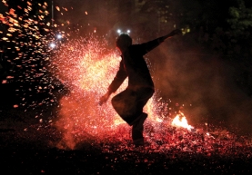 Vũ điệu của thần lửa