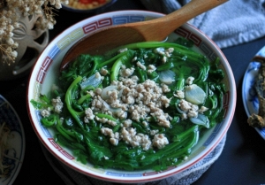 Loại rau có vị ngọt nhưng hạ đường huyết cực tốt, còn ngừa thiếu máu, làm mát gan: Ngày xưa phải giàu lắm mới được ăn