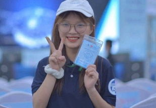 'Ngôi sao tháng Giêng' rạng rỡ cùng các dòng code