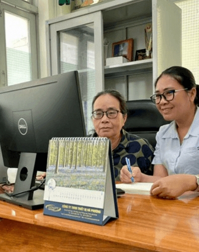 TS. Cao Thị Thúy Hằng tìm enzyme từ vi sinh vật biển Việt Nam