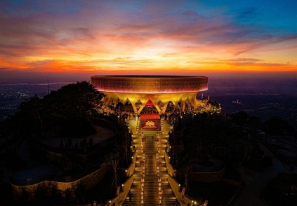 Núi Bà Đen, Tây Ninh tổ chức Lễ an vị Tôn tượng Đức Phật Câu Na Hàm Mâu Ni