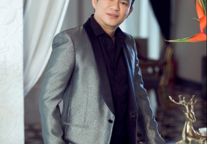 Bác sĩ Chiêm Quốc Thái là ai: Không hoạt động nghệ thuật nhưng làm dậy sóng showbiz?