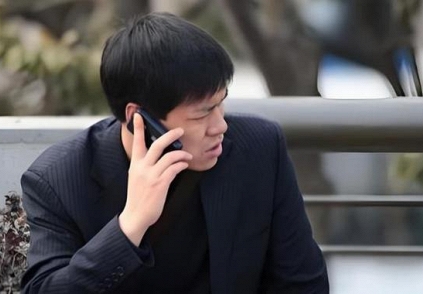 Nghỉ hưu sớm khi đang nhận mức lương hơn 112 triệu/tháng, 1 năm sau người đàn ông 48 tuổi thừa nhận: “Cuộc sống khắc nghiệt hơn tôi nghĩ”