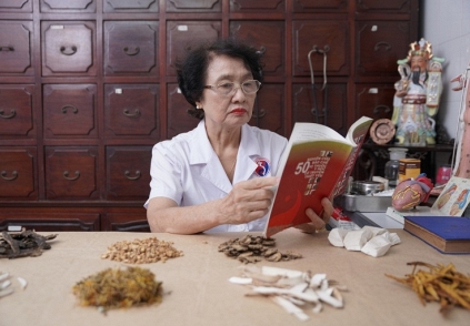 Bác sĩ CKII Nguyễn Thị Nhuần và phương pháp điều trị mất ngủ an toàn, hiệu quả, bền vững