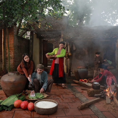 Khi phụ nữ không còn “gánh” Tết một mình