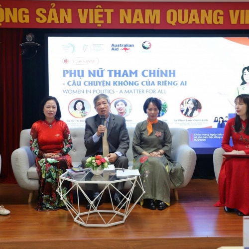 Phụ nữ tham chính: Không chỉ là câu chuyện của riêng phụ nữ