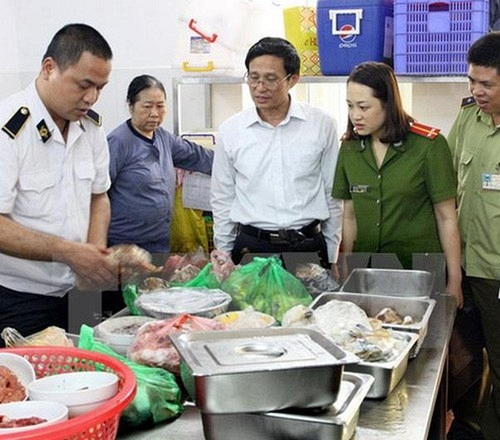 Sửa Luật An toàn thực phẩm: Chuyển từ tiền kiểm sang quản lý theo chuỗi, lấy phòng ngừa làm trọng tâm