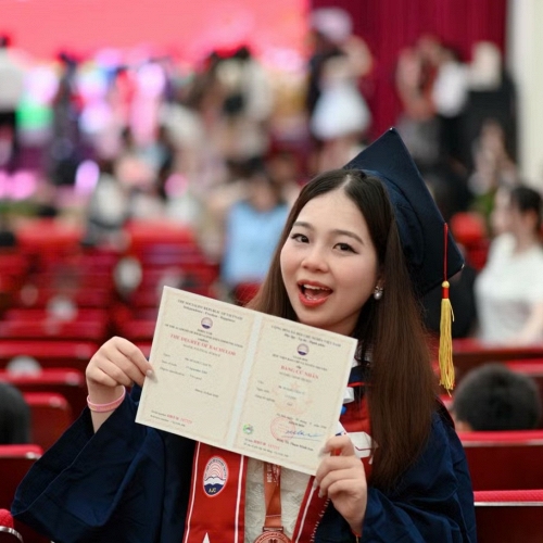 Từ nữ sinh tốt nghiệp loại Giỏi đến bí quyết học hiệu quả: Hiểu bản chất thay vì học thuộc