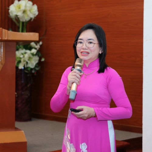 Từ công nghệ nano đến giải pháp thay thế kháng sinh trong chăn nuôi