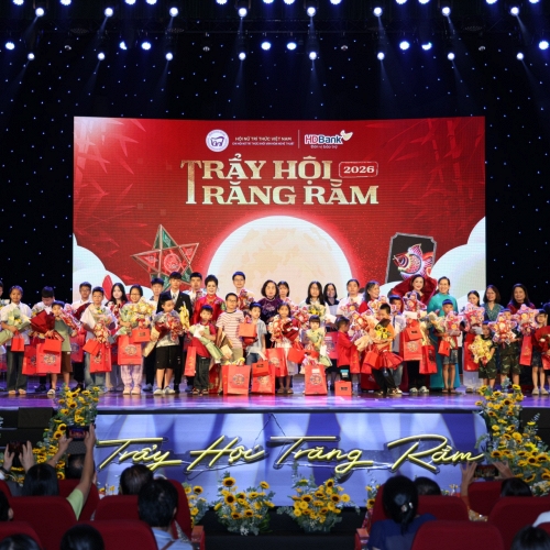 “Trẩy hội Trăng Rằm” – Món quà Trung thu từ Chi hội Nữ trí thức Khối Văn hóa Nghệ thuật