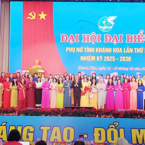 Hội LHPN tỉnh Khánh Hòa vững vàng vượt qua thử thách, chuyển mình mạnh mẽ, bứt phá, khẳng định vị thế, tự tin bước vào kỷ nguyên mới.
