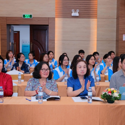 GS.TS Lê Thị Hợp: Khi nữ trí thức được tin tưởng, họ sẽ cống hiến bằng tất cả trách nhiệm và trái tim