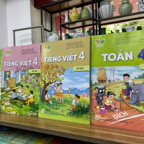 Một bộ SGK, một mặt bằng giá, “Kết nối tri thức với cuộc sống” cam kết vì chất lượng giáo dục và an sinh xã hội