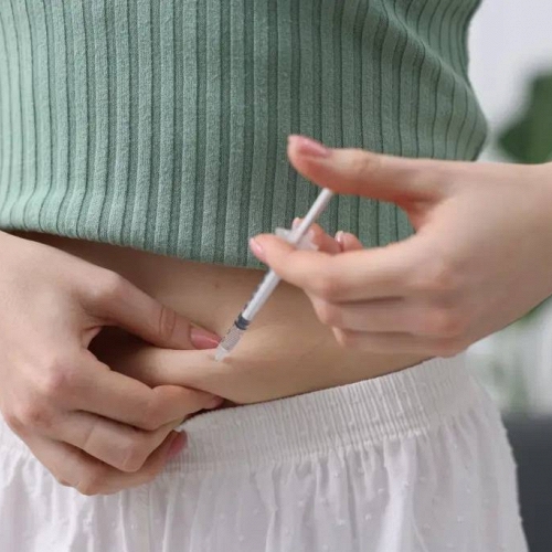 Các nhà khoa học tìm ra cách “trẻ hóa” trứng cho IVF Cánh cửa mới cho phụ nữ mang thai sau tuổi 40