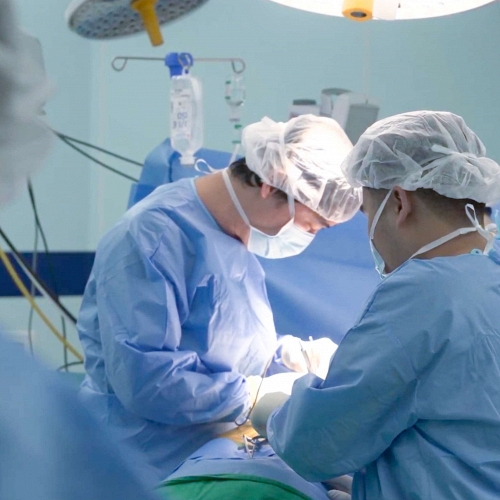 Vinmec phẫu thuật tạo hình hộp sọ thành công cho bệnh nhi 10 tháng tuổi mắc dị tật hiếm gặp