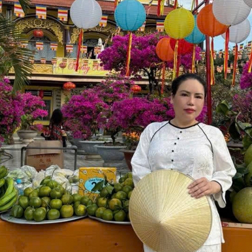 Doanh nhân Lê Thùy: Gieo yêu thương từ những phiên chợ 0 đồng