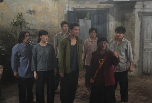 'Quỷ Nhập Tràng 2': Ma nữ tân binh Ngọc Hương kế Nhiệm Khả Như với cảnh quay “nặng đô” ăn lươn sống