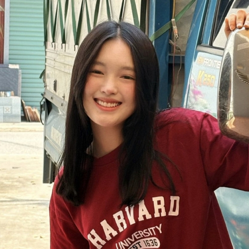 Bố lái xe tải, cô gái 22 tuổi ở Bắc Ninh trúng tuyển Thạc sĩ ở Harvard: 'Mình không xấu hổ dù gia đình không khá giả'