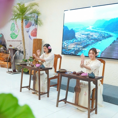 Các Tổng Lãnh sự ASEAN hội tụ tại tiệc trà hữu nghị “Kết nối nhân dân ASEAN”