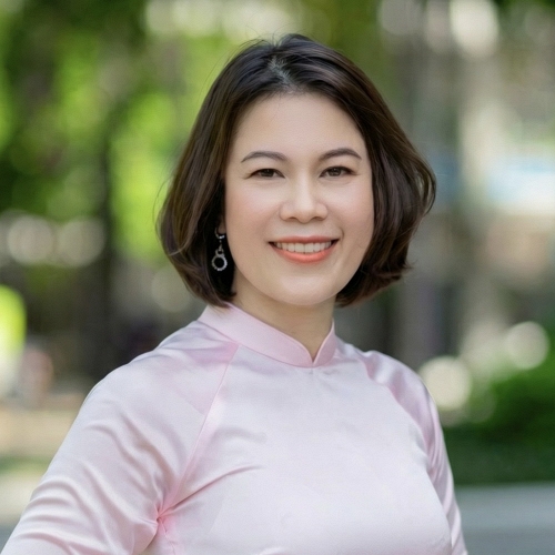 Tiến sĩ Nguyễn Thị Thủy: Người 'truyền lửa' ngôn ngữ và bản lĩnh trí thức thời hội nhập