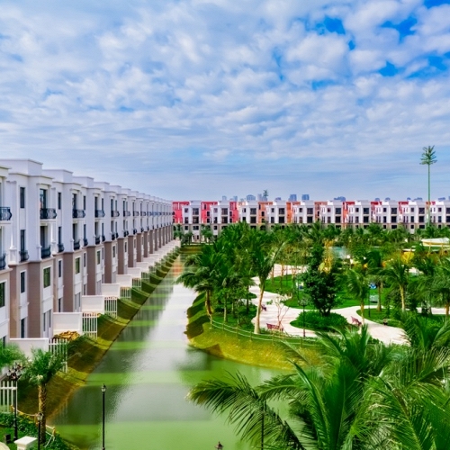 Không phô trương vẫn đắt giá: “Ốc đảo thượng lưu” Vịnh Xanh hút giới tinh hoa