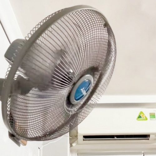 Bật điều hòa + quạt có tốn điện hơn không? EVN đưa ra đáp án 