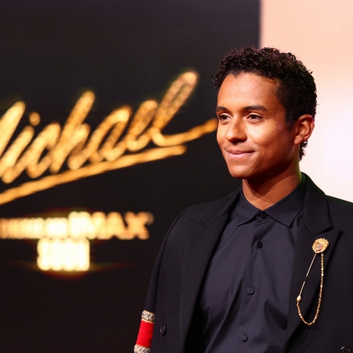 Jaafar Jackson viết lại hình tượng “Ông hoàng nhạc Pop” trong MICHAEL