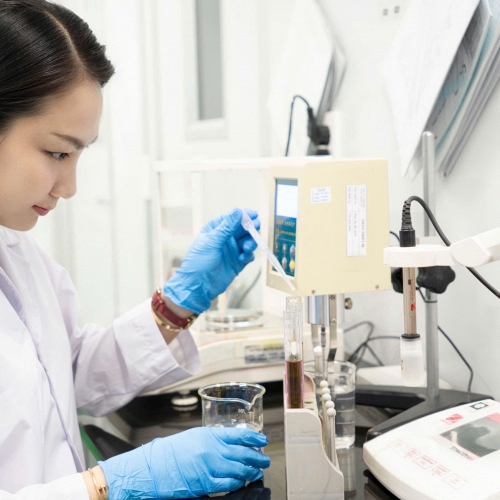 ThS. Vân Nguyễn: Từ phòng thí nghiệm đến khát vọng nâng tầm dược mỹ phẩm Việt