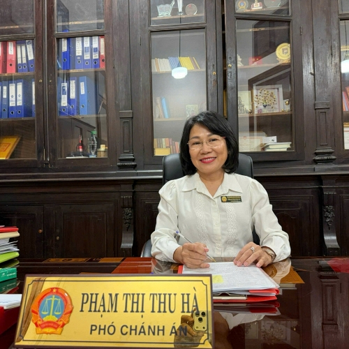 Phó Chánh án Phạm Thị Thu Hà, nữ lãnh đạo giữ vững cán cân công lý bằng trí tuệ và lòng nhân ái