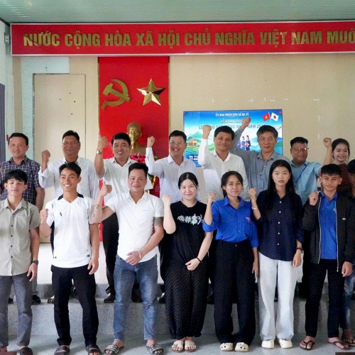 Mở cánh cửa tương lai cho thanh niên xã  Ba Vì bằng tiếng Nhật